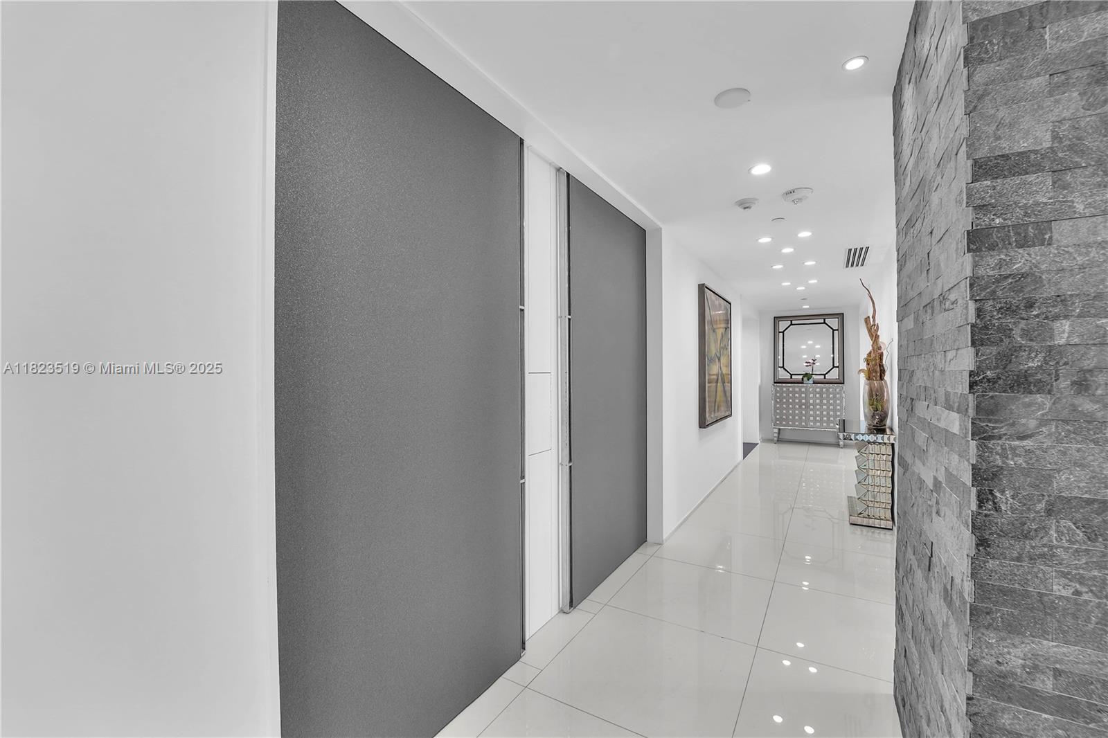 PORTOFINO TOWER CONDO - Residential