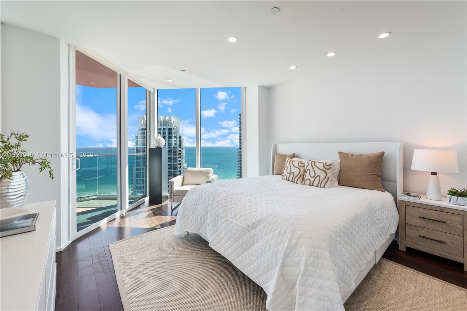 PORTOFINO TOWER CONDO - Residential