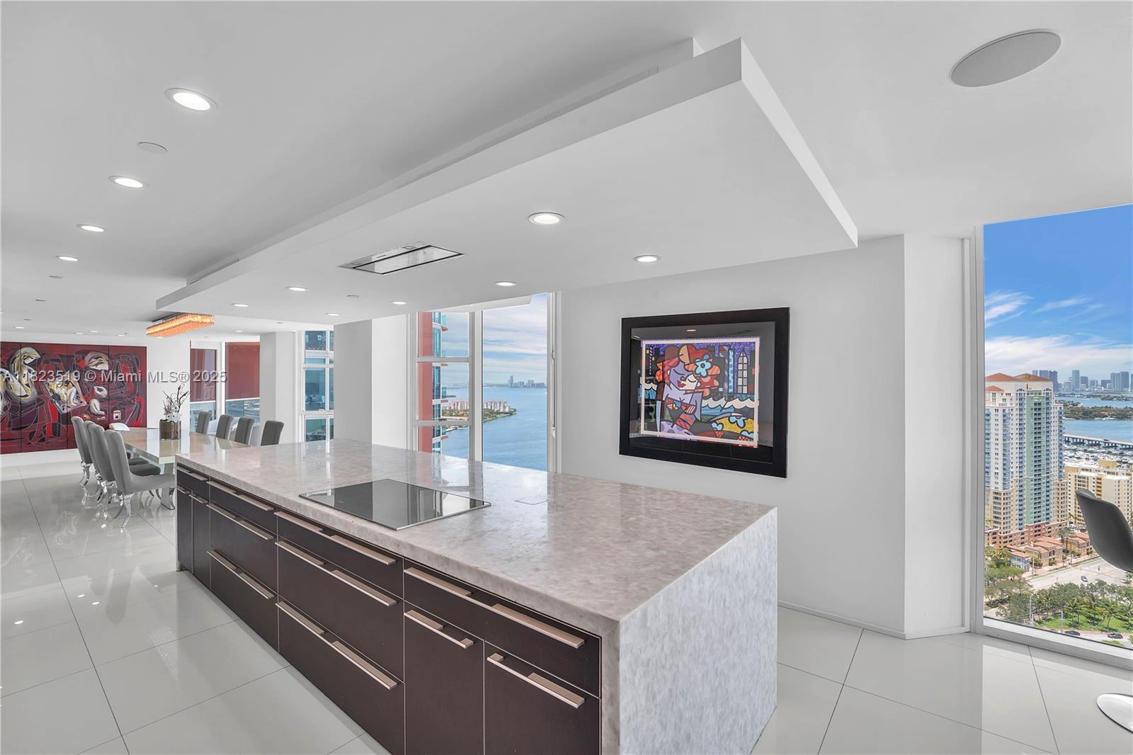PORTOFINO TOWER CONDO - Residential