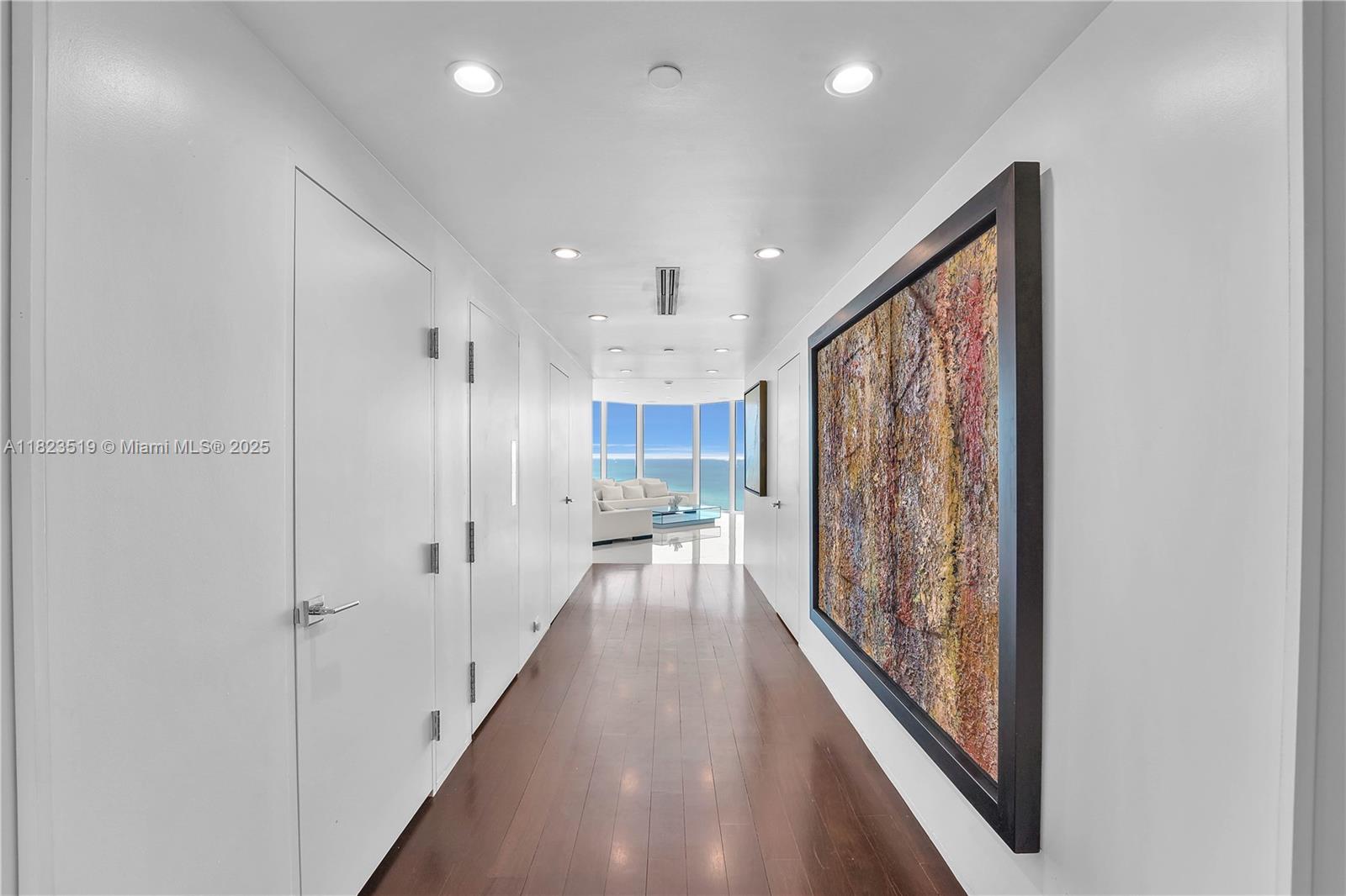 PORTOFINO TOWER CONDO - Residential