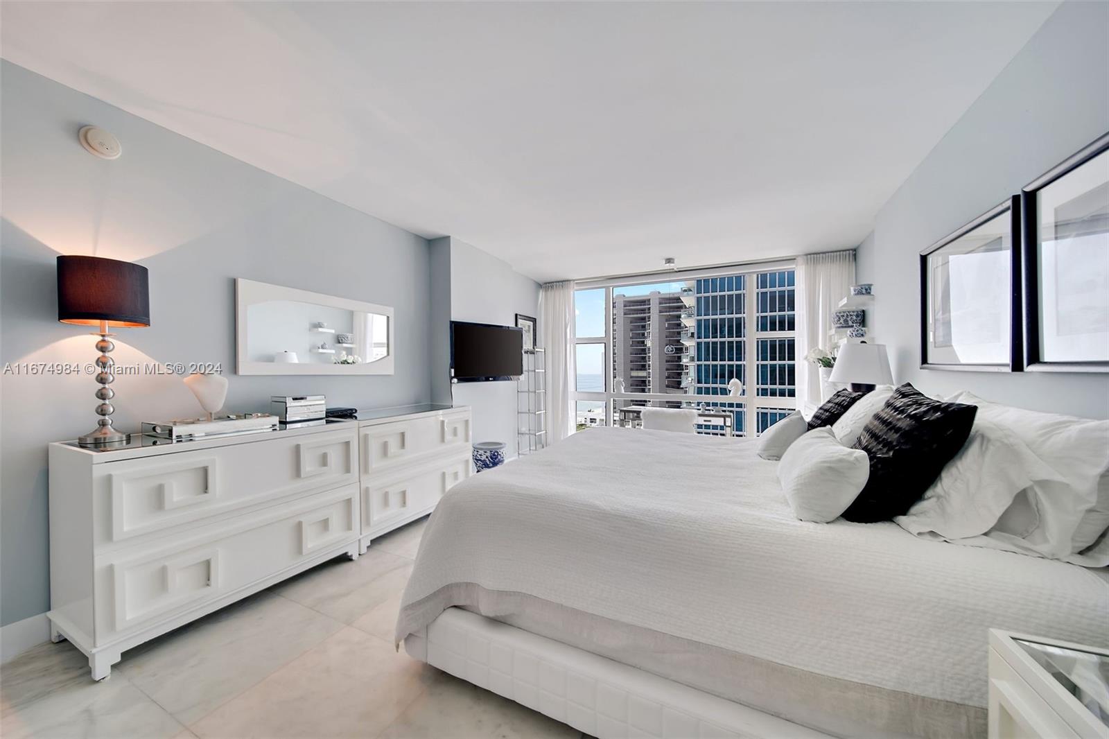 CENTRAL CARILLON BEACH CO - Residential