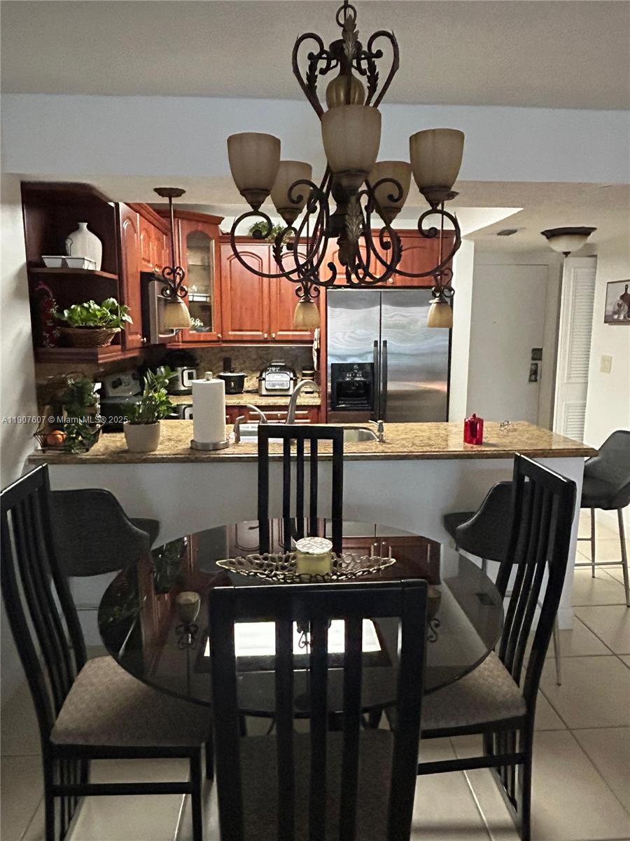 PROMENADE AT KENDALE LAKE - Residential Lease