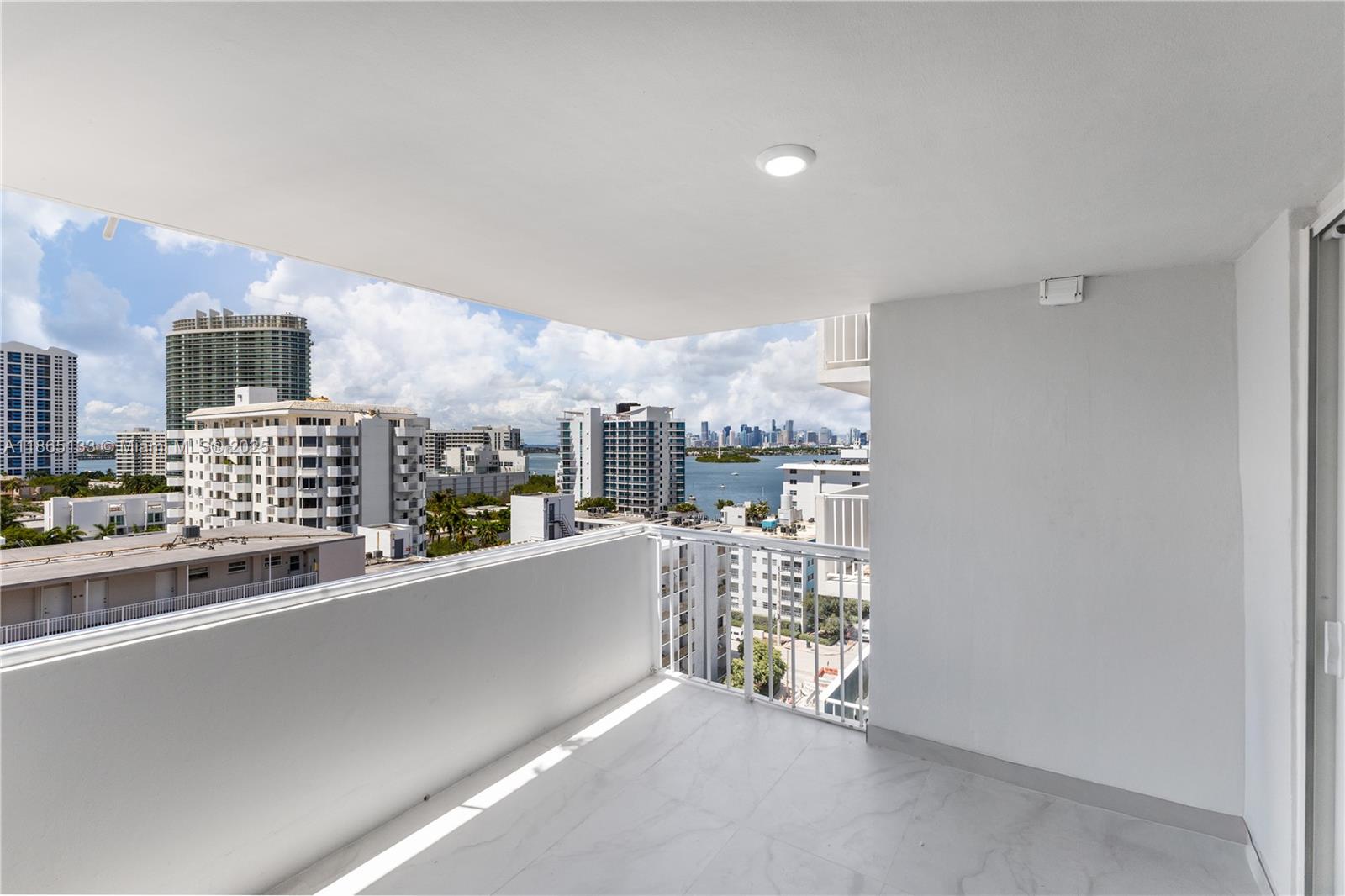 LINCOLN WEST TOWERS CONDO - Residential