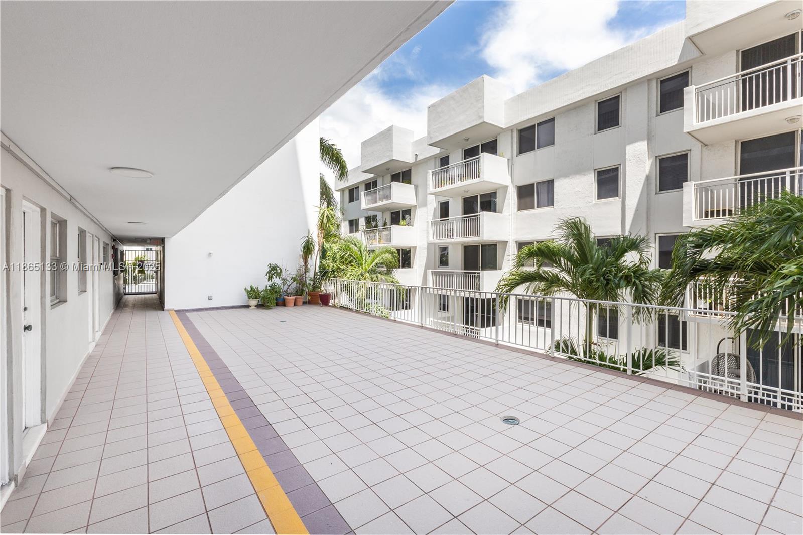 LINCOLN WEST TOWERS CONDO - Residential