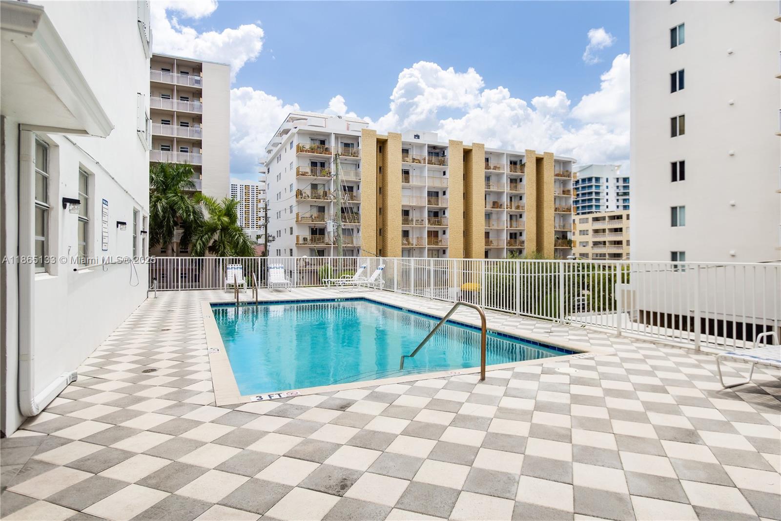 LINCOLN WEST TOWERS CONDO - Residential