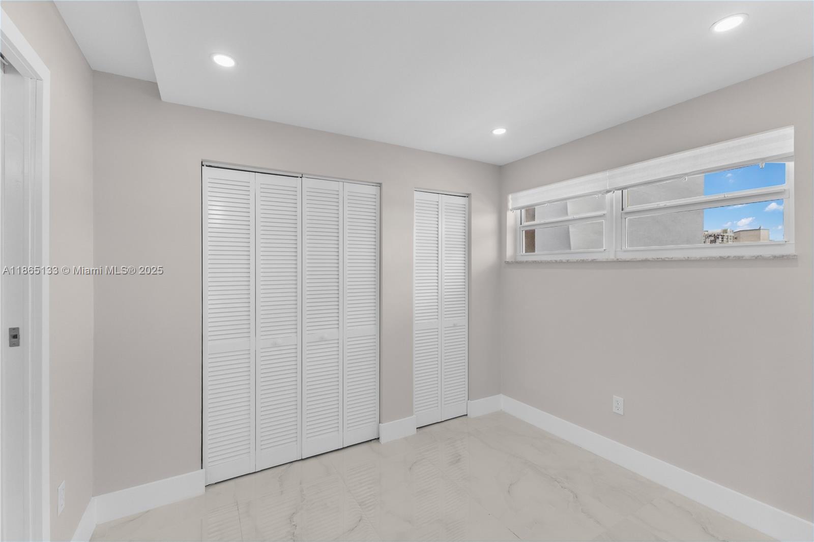 LINCOLN WEST TOWERS CONDO - Residential