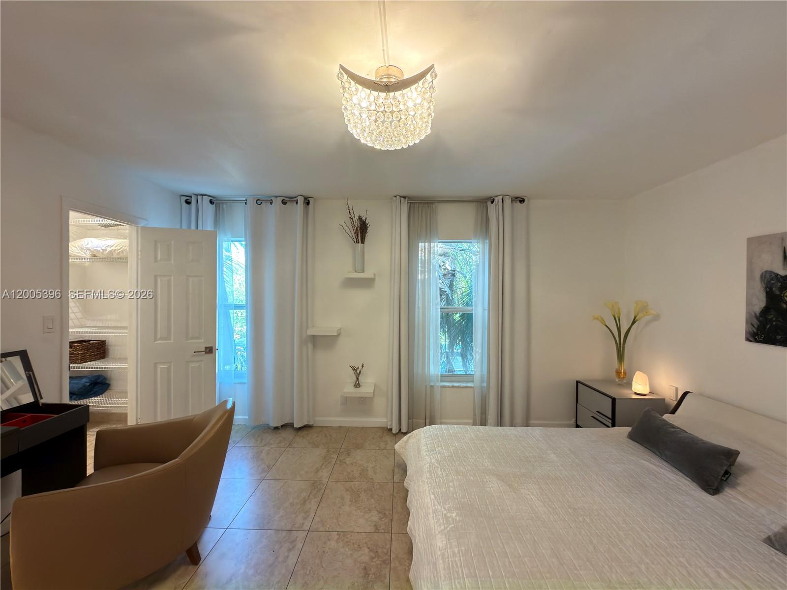 DESOTO PARK NORTH CONDO - Residential Lease