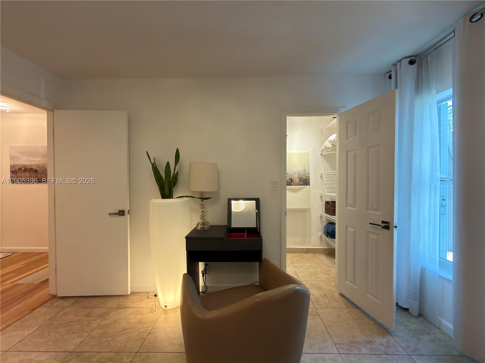 DESOTO PARK NORTH CONDO - Residential Lease