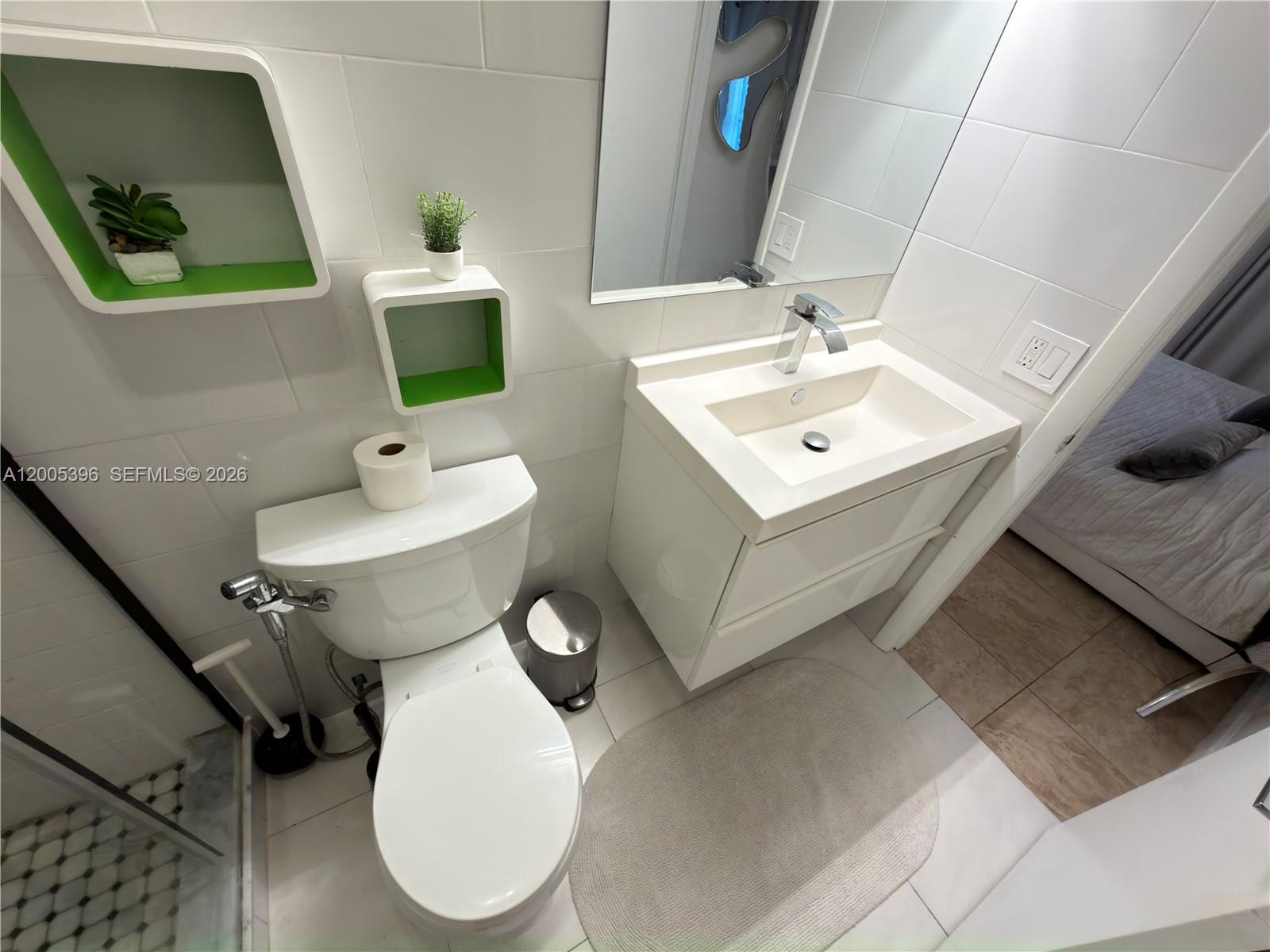 DESOTO PARK NORTH CONDO - Residential Lease