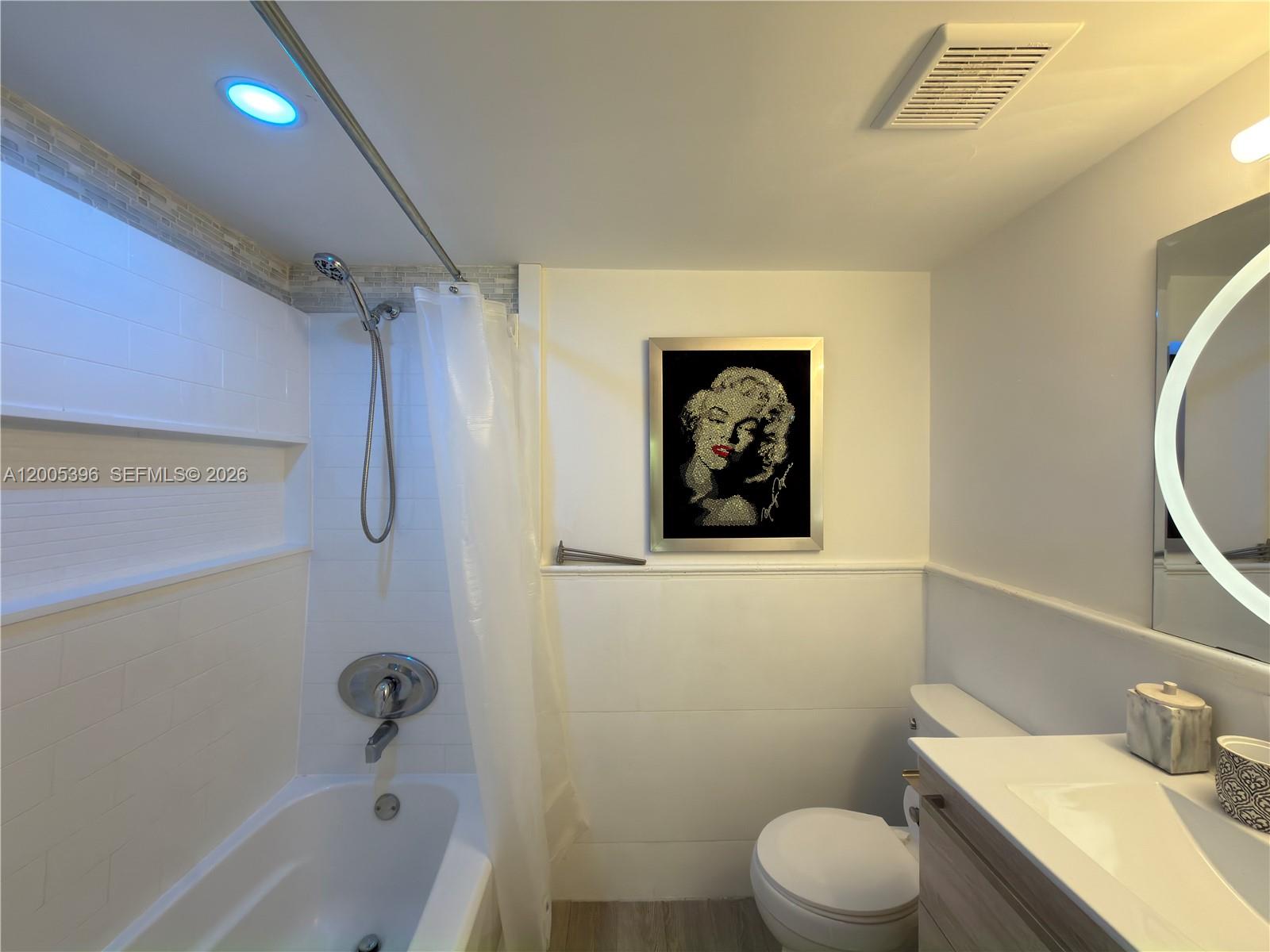 DESOTO PARK NORTH CONDO - Residential Lease