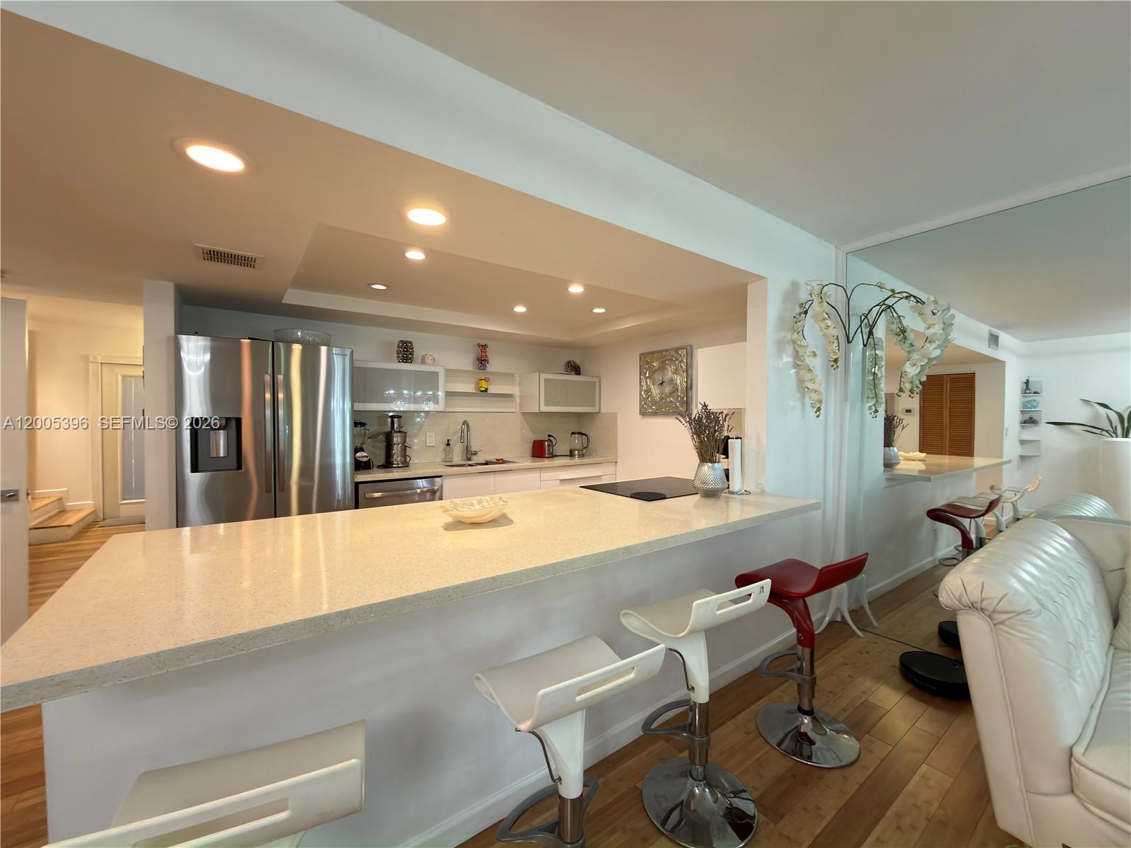 DESOTO PARK NORTH CONDO - Residential Lease