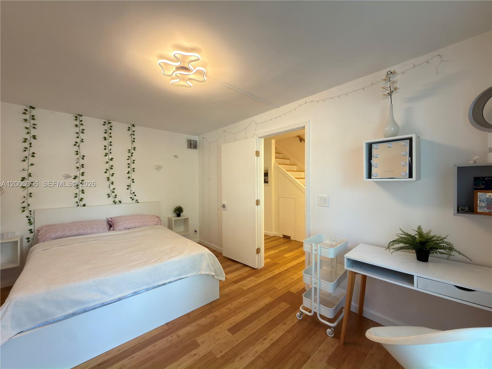 DESOTO PARK NORTH CONDO - Residential Lease