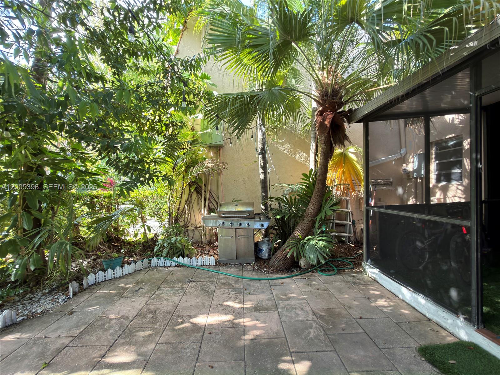 DESOTO PARK NORTH CONDO - Residential Lease