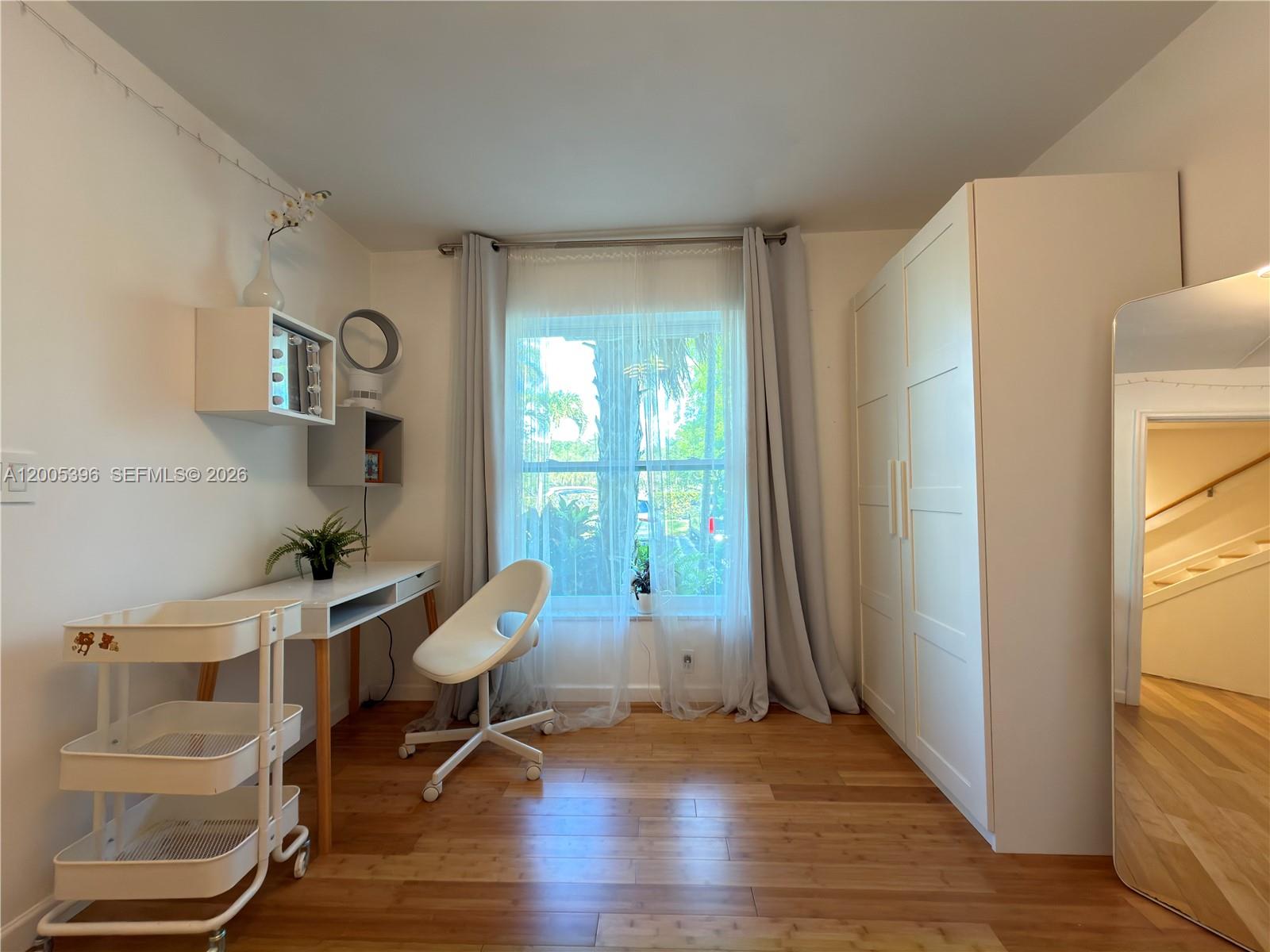 DESOTO PARK NORTH CONDO - Residential Lease