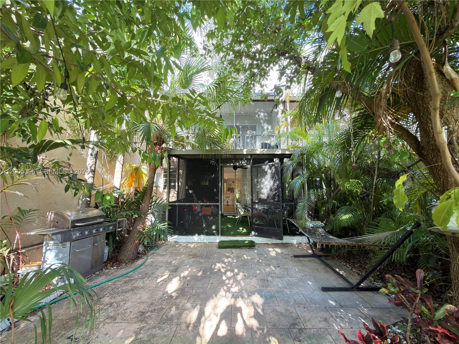 DESOTO PARK NORTH CONDO - Residential Lease