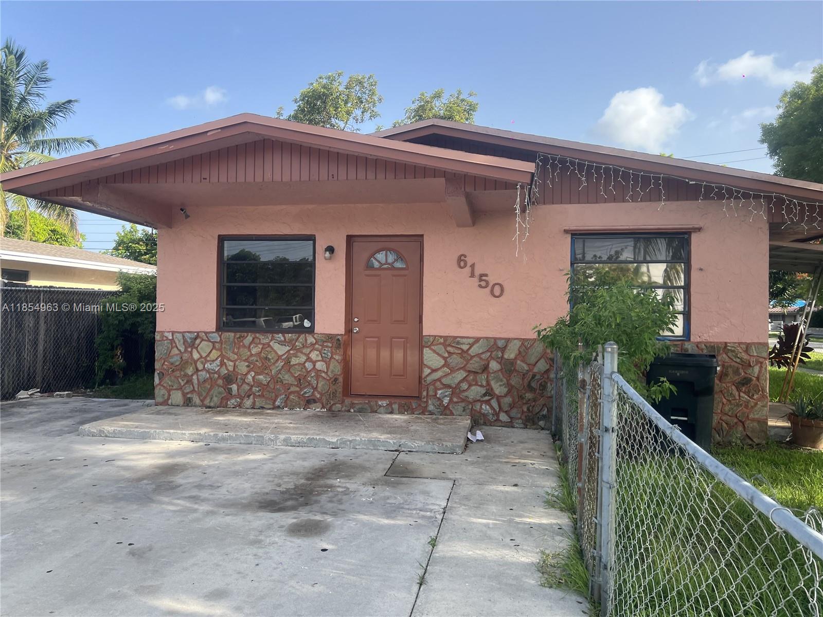 Beautifully renovated 3 bedroom, 2 bath home featuring a brand-new roof, impact windows, and a fully updated modern kitchen and bathroom. Enjoy cooking with all-new stainless-steel appliances.