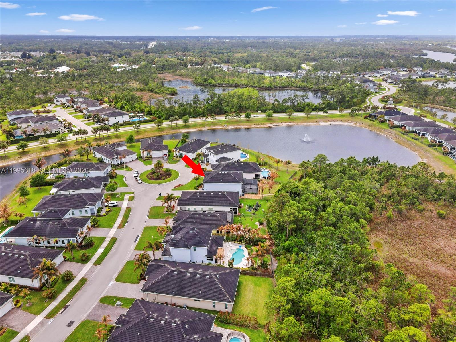 BANYAN BAY - Residential