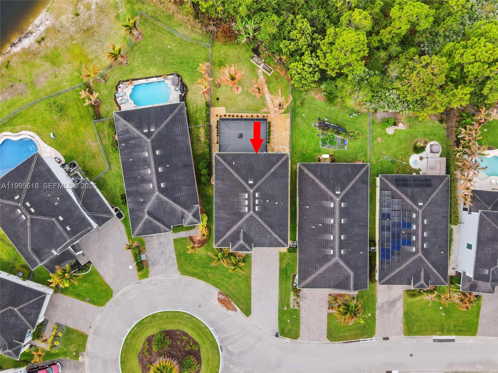 BANYAN BAY - Residential