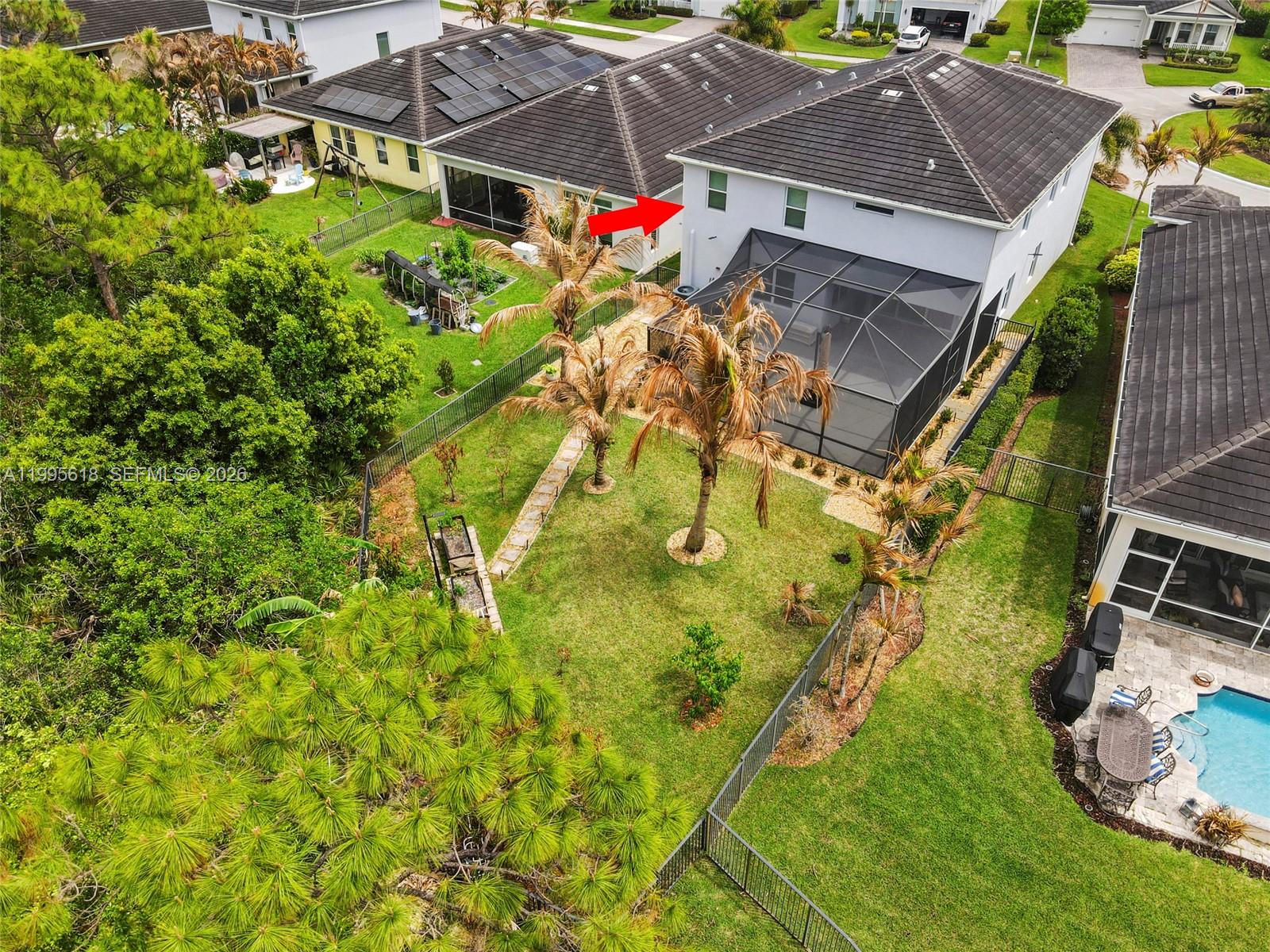 BANYAN BAY - Residential