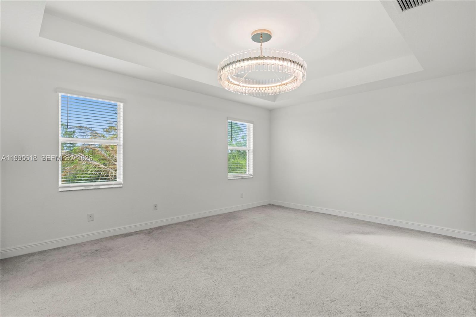 BANYAN BAY - Residential