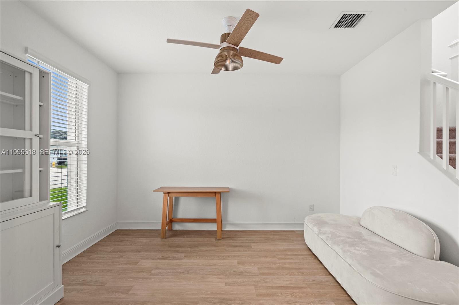 BANYAN BAY - Residential