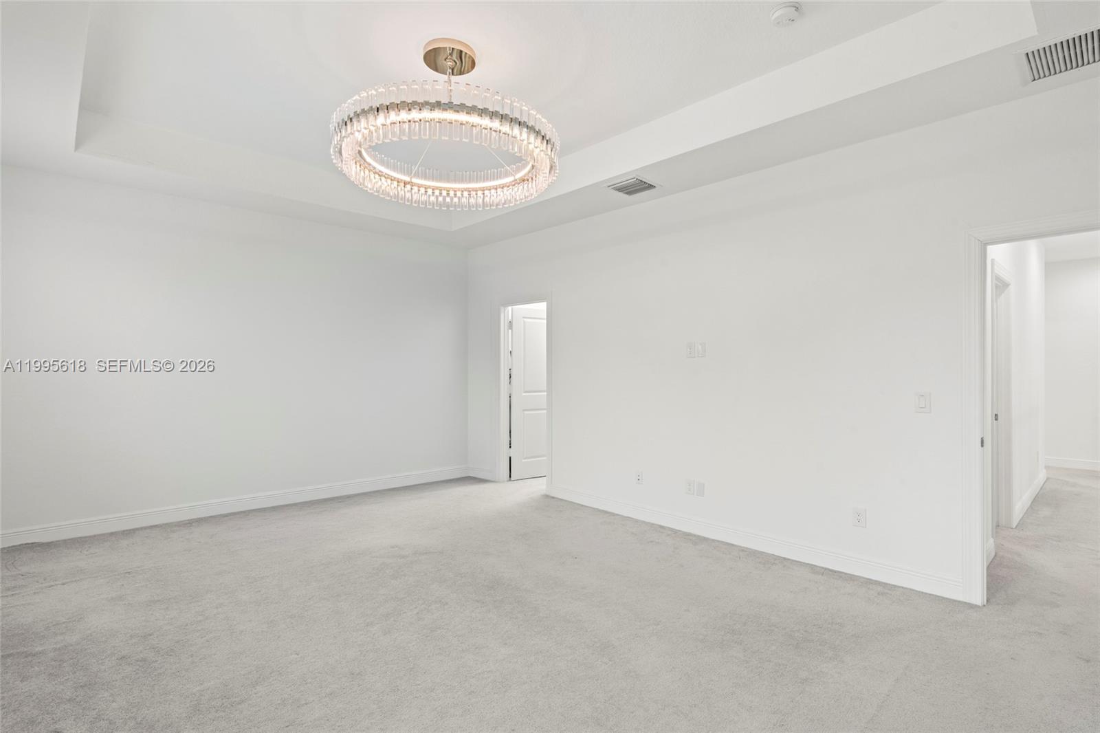 BANYAN BAY - Residential