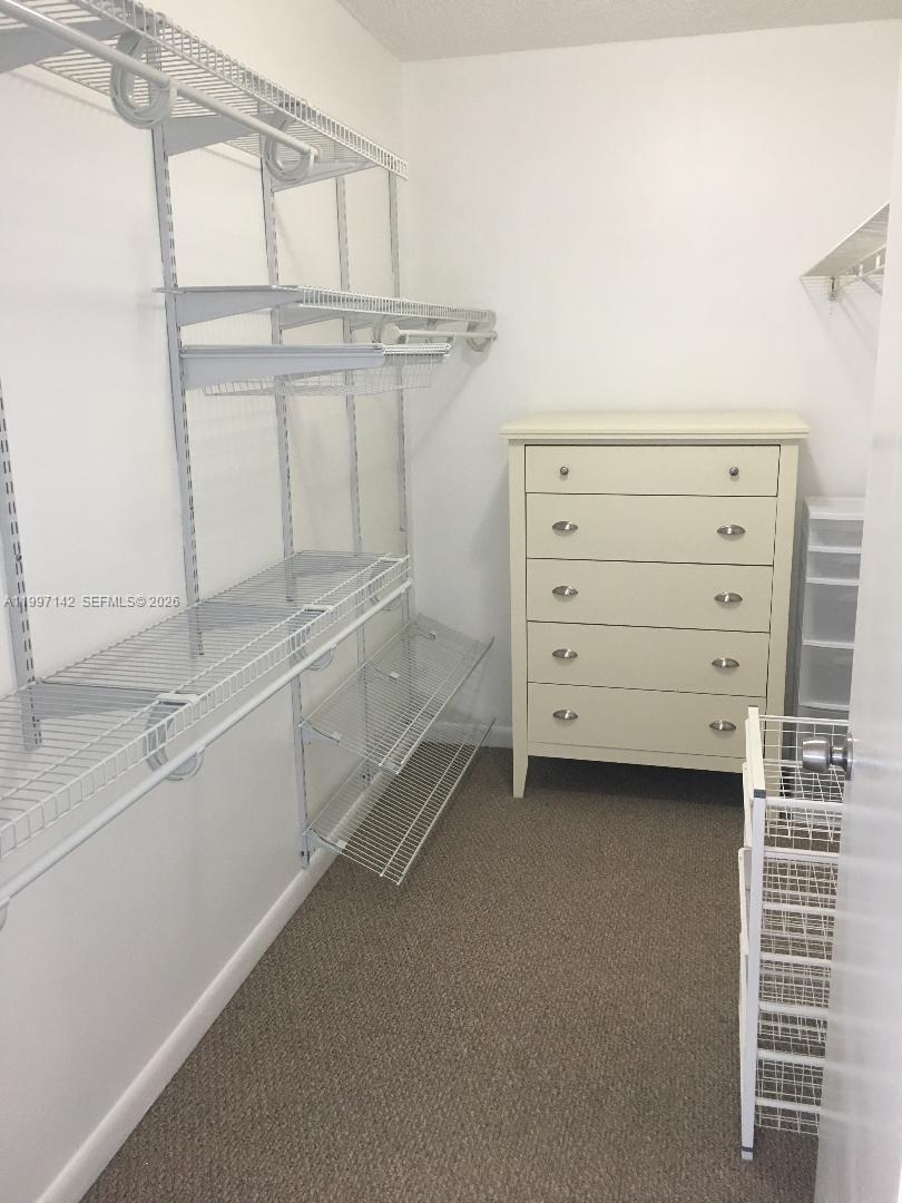 WINSTON TOWERS 700 CONDO - Residential Lease