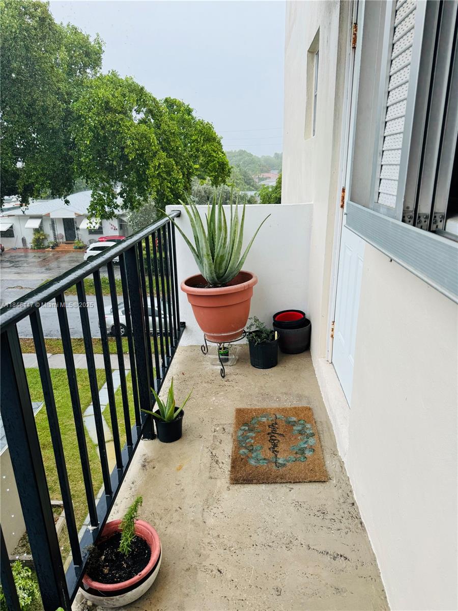 PLUNKETT CONDO APTS INC C - Residential