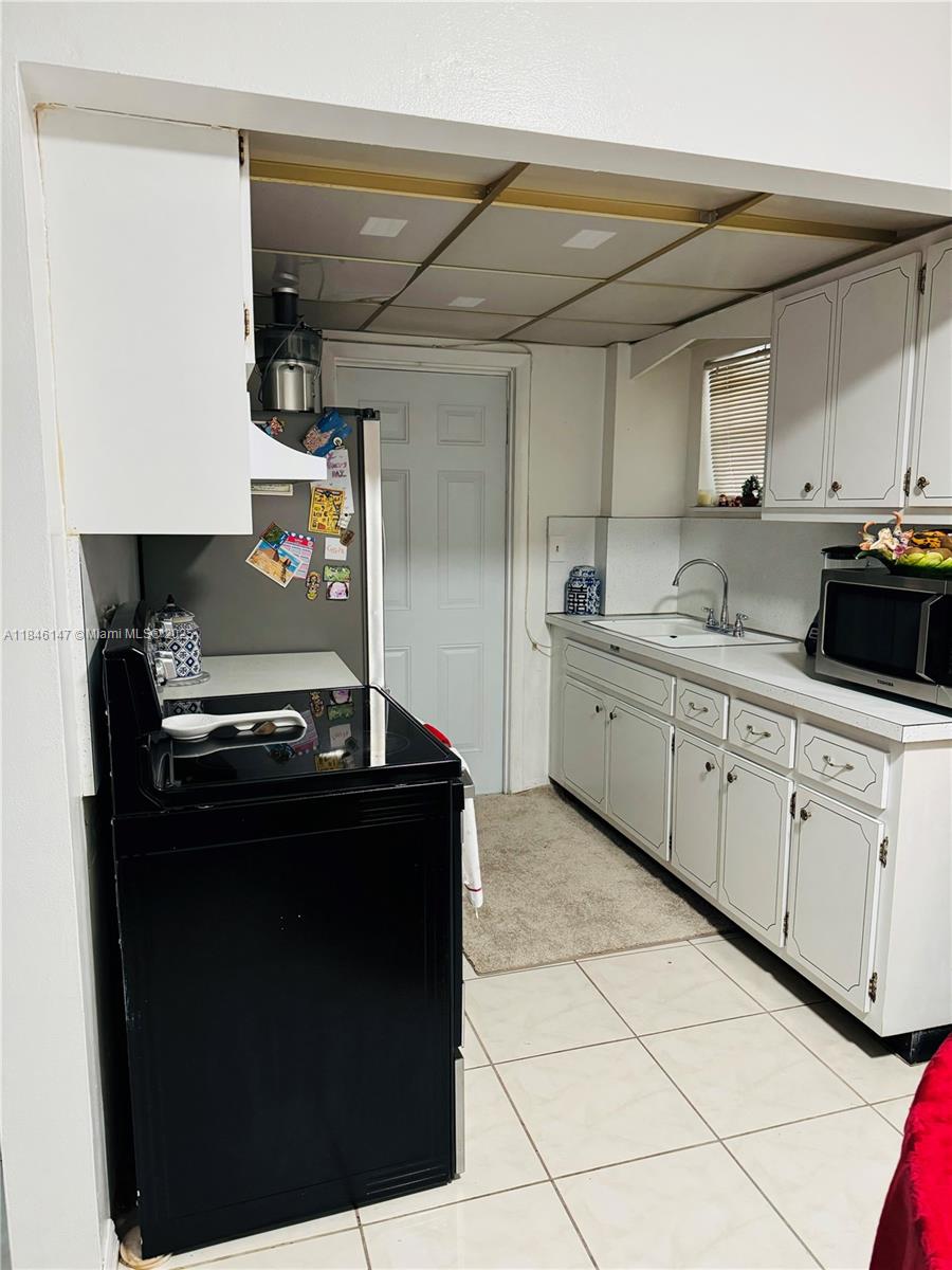 PLUNKETT CONDO APTS INC C - Residential