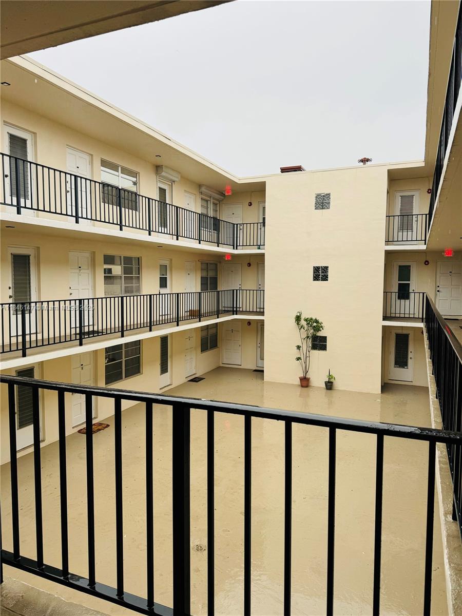 PLUNKETT CONDO APTS INC C - Residential