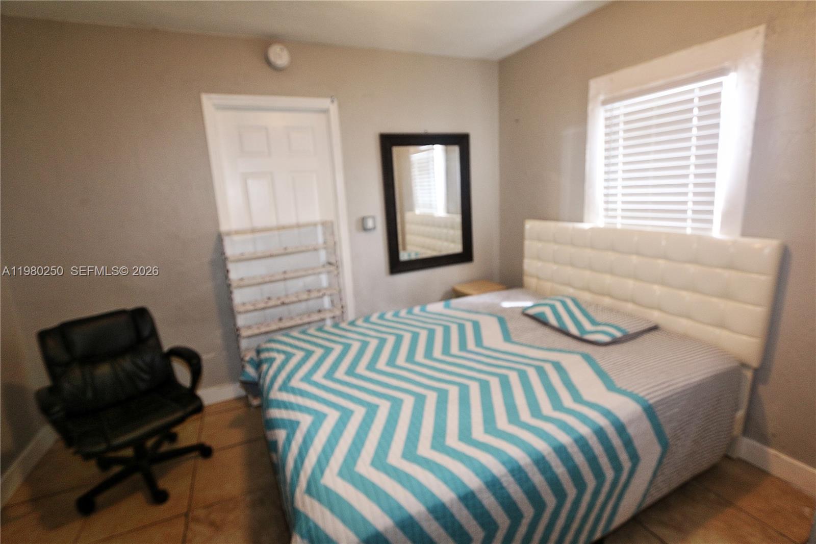 NORTH MIAMI ESTATES - Residential Income