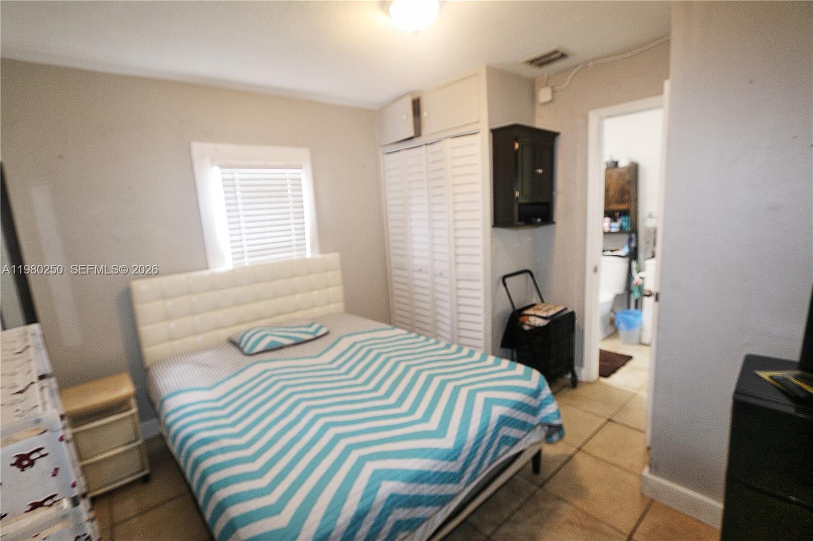 NORTH MIAMI ESTATES - Residential Income