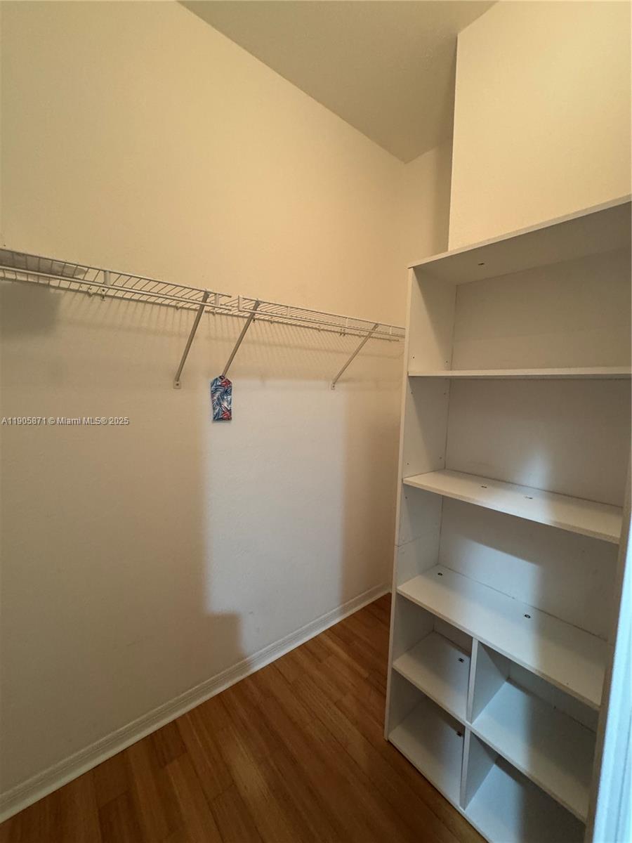 MERRICK PRESERVE CONDO - Residential Lease