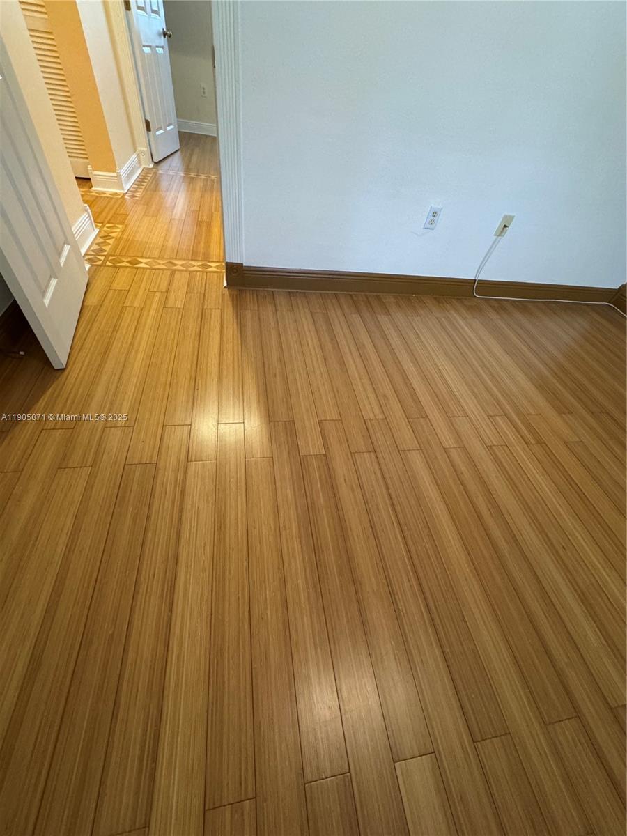 MERRICK PRESERVE CONDO - Residential Lease