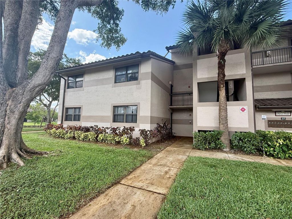 Photo of 9827 Nob Hill Ct #0, Sunrise, FL 33351 (MLS # A12016526)