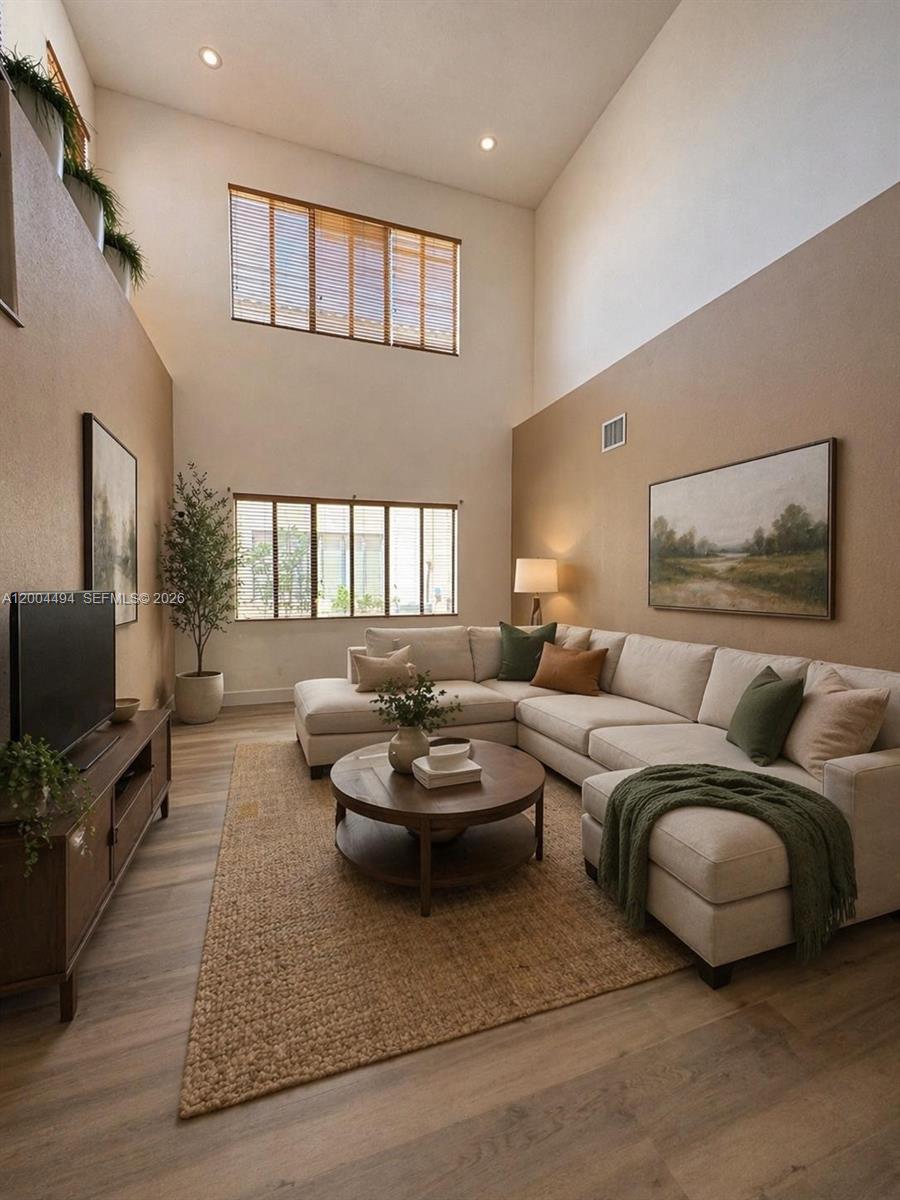 CUTLER CAY - Residential