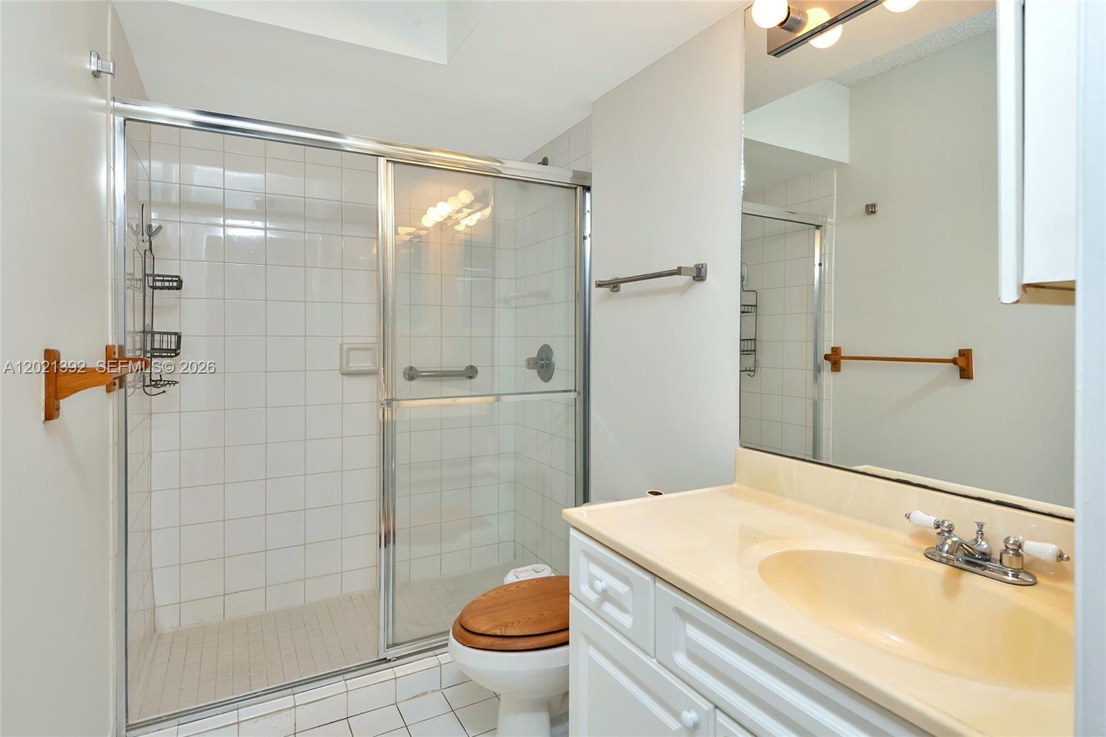 THE GRANDVIEW CONDO - Residential