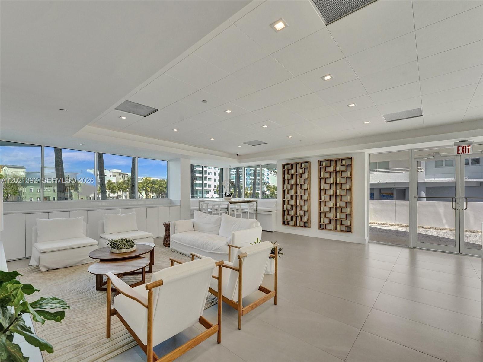 THE GRANDVIEW CONDO - Residential