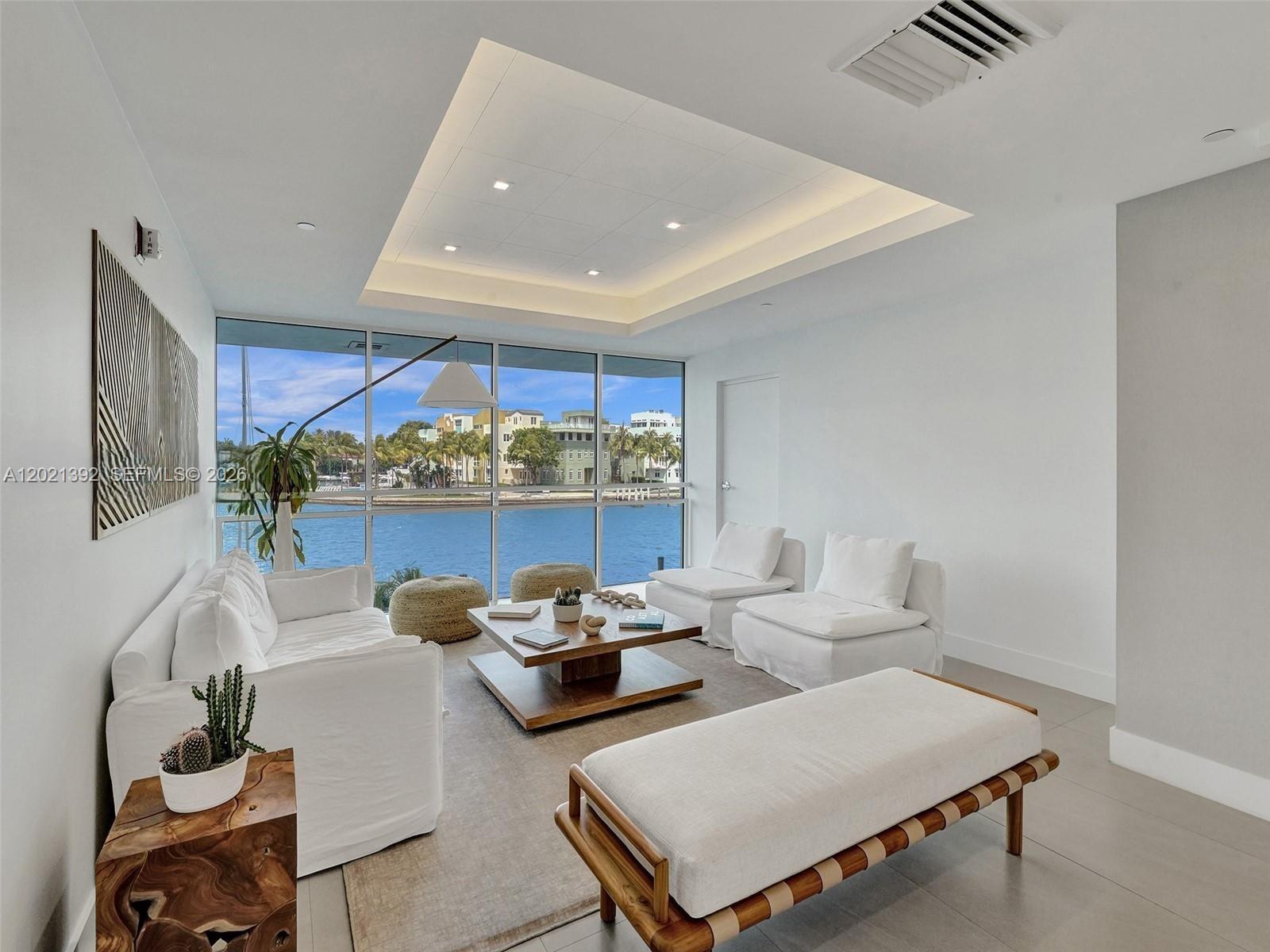 THE GRANDVIEW CONDO - Residential