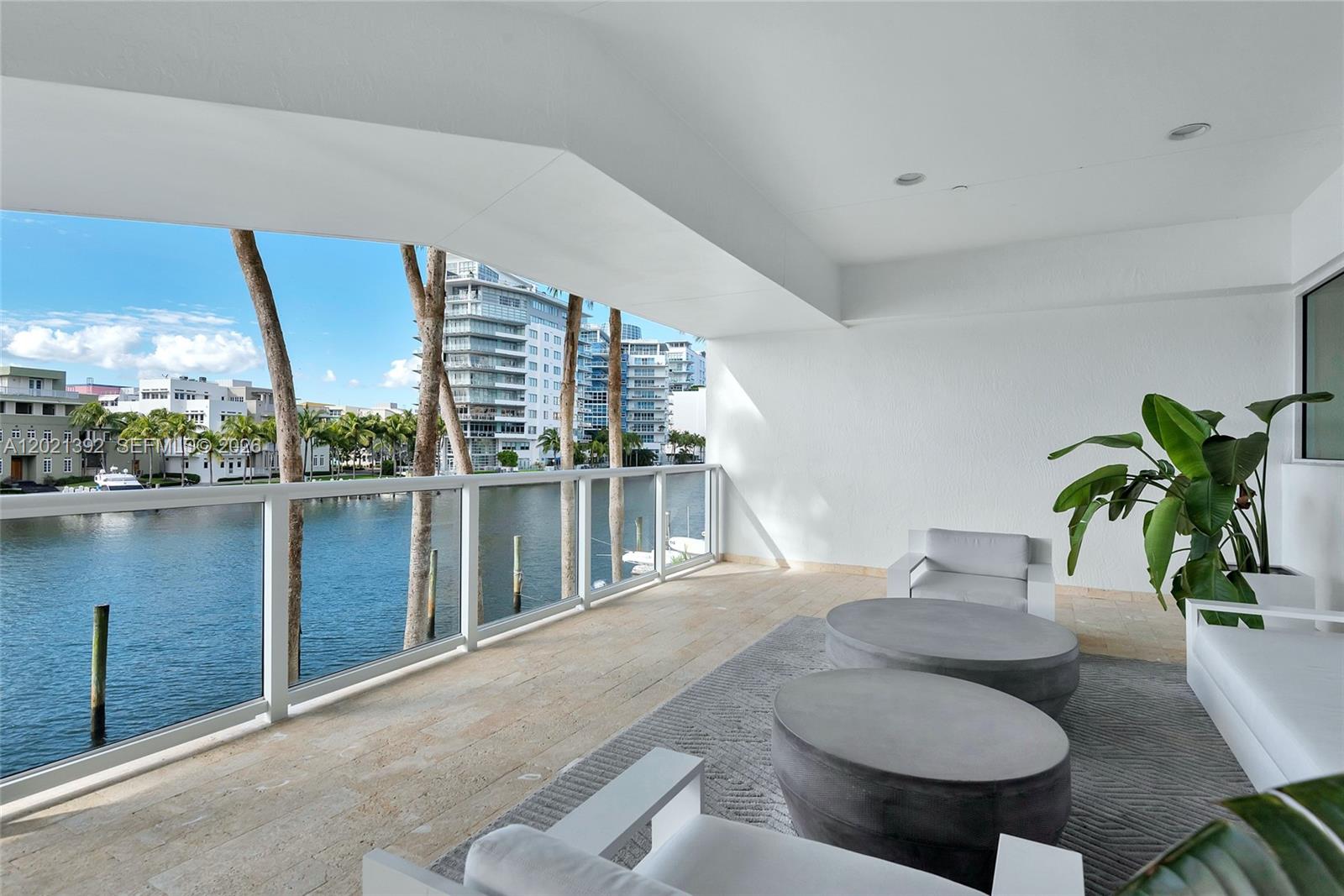 THE GRANDVIEW CONDO - Residential