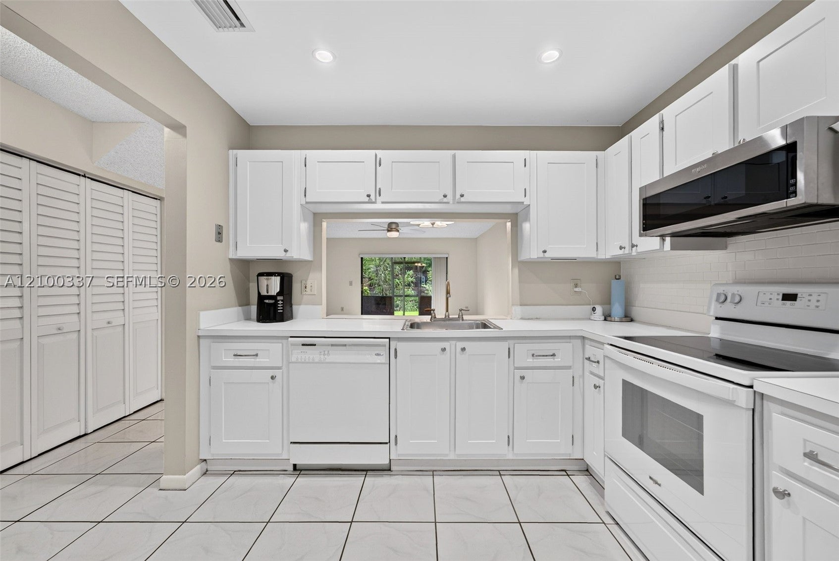 506 Westree Ln