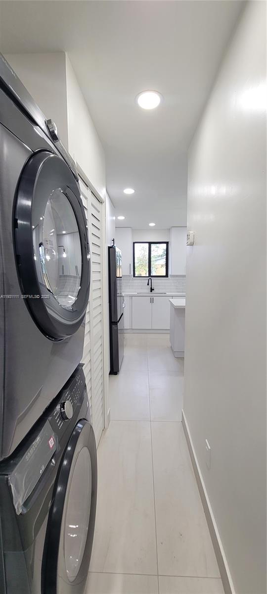 OPA LOCKA NO 2 - Residential Lease