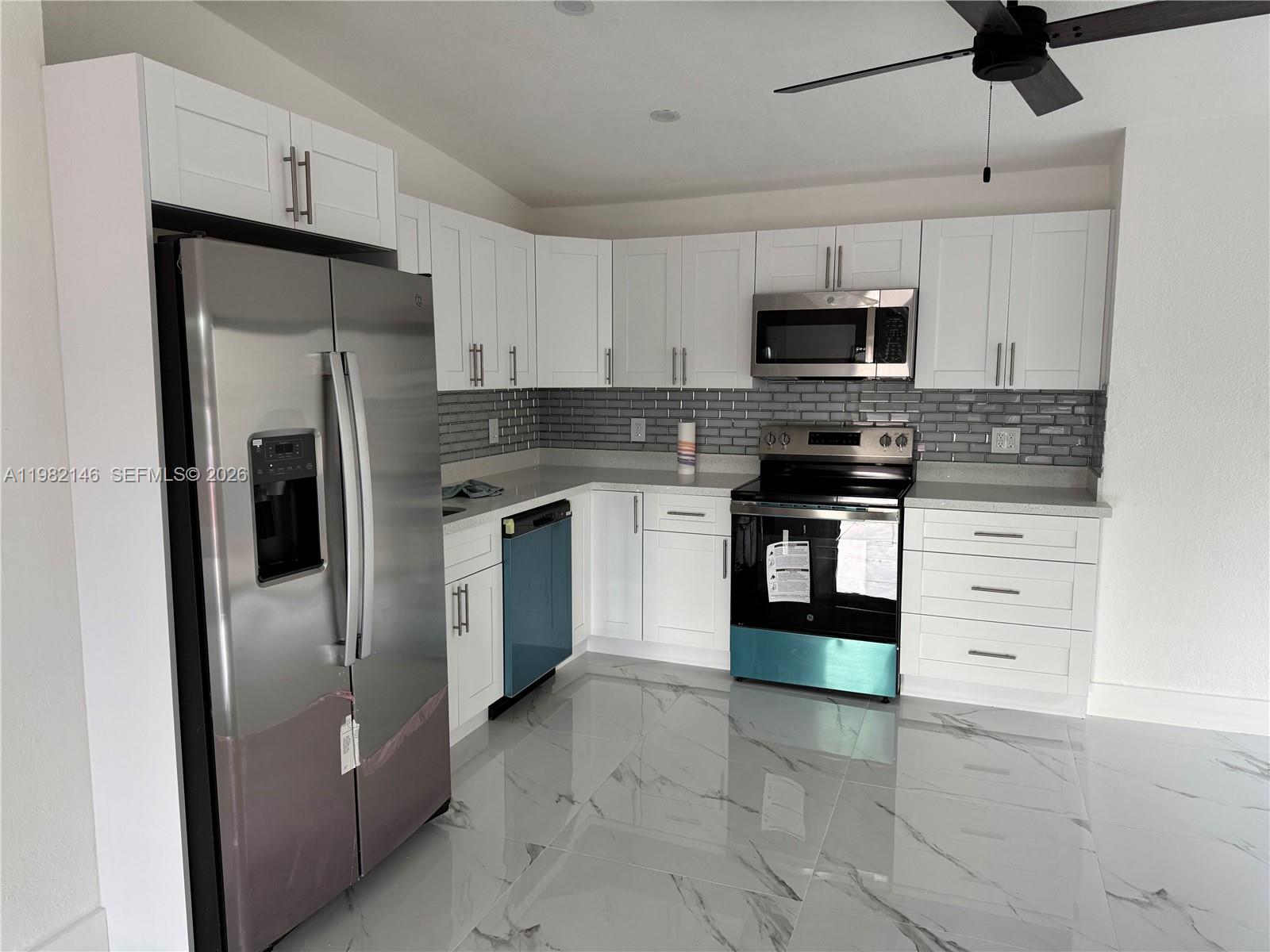 VISTA VERDE CLUSTERS UNIT - Residential