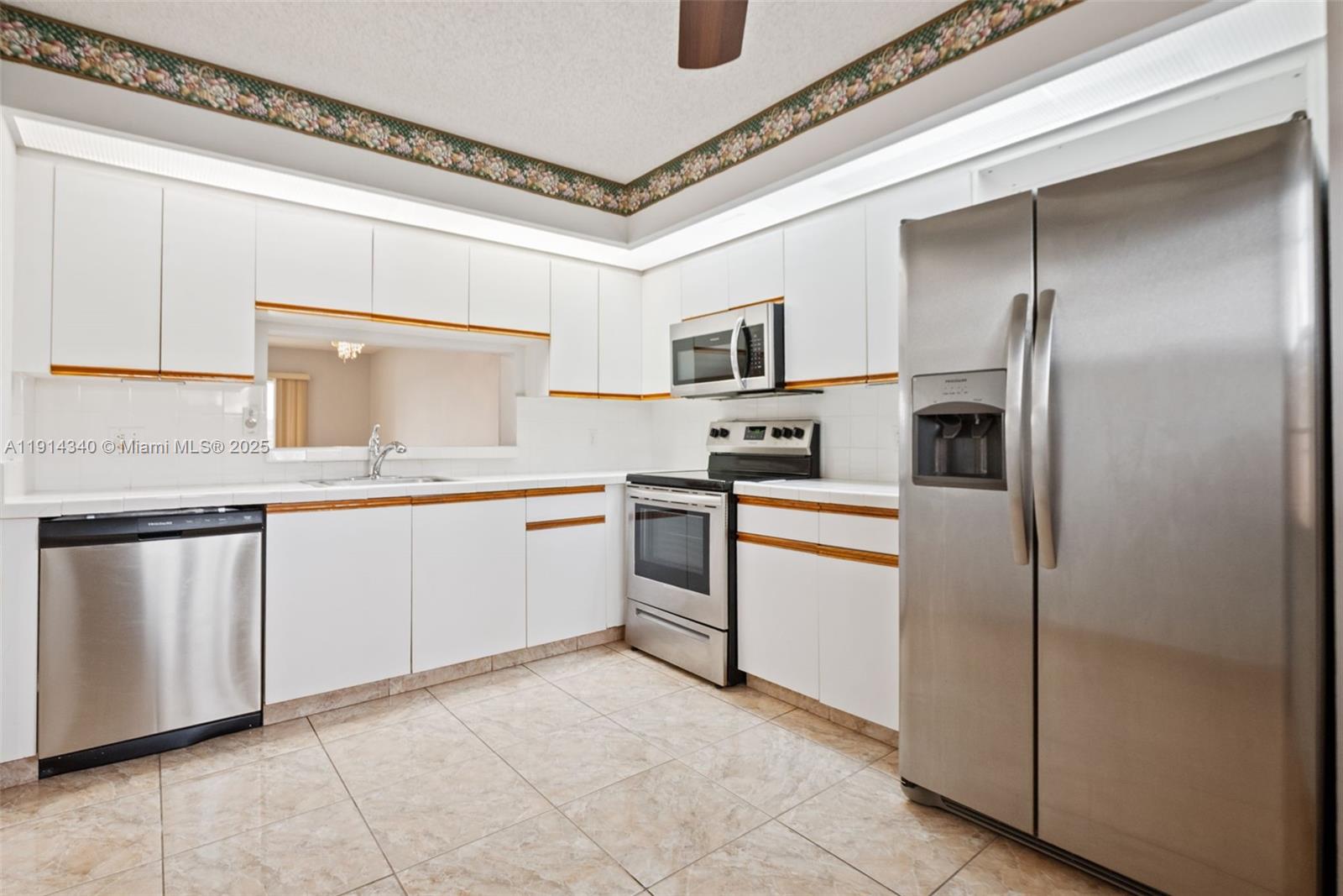 HAWTHORNE AT CENTURY VILL - Residential Lease