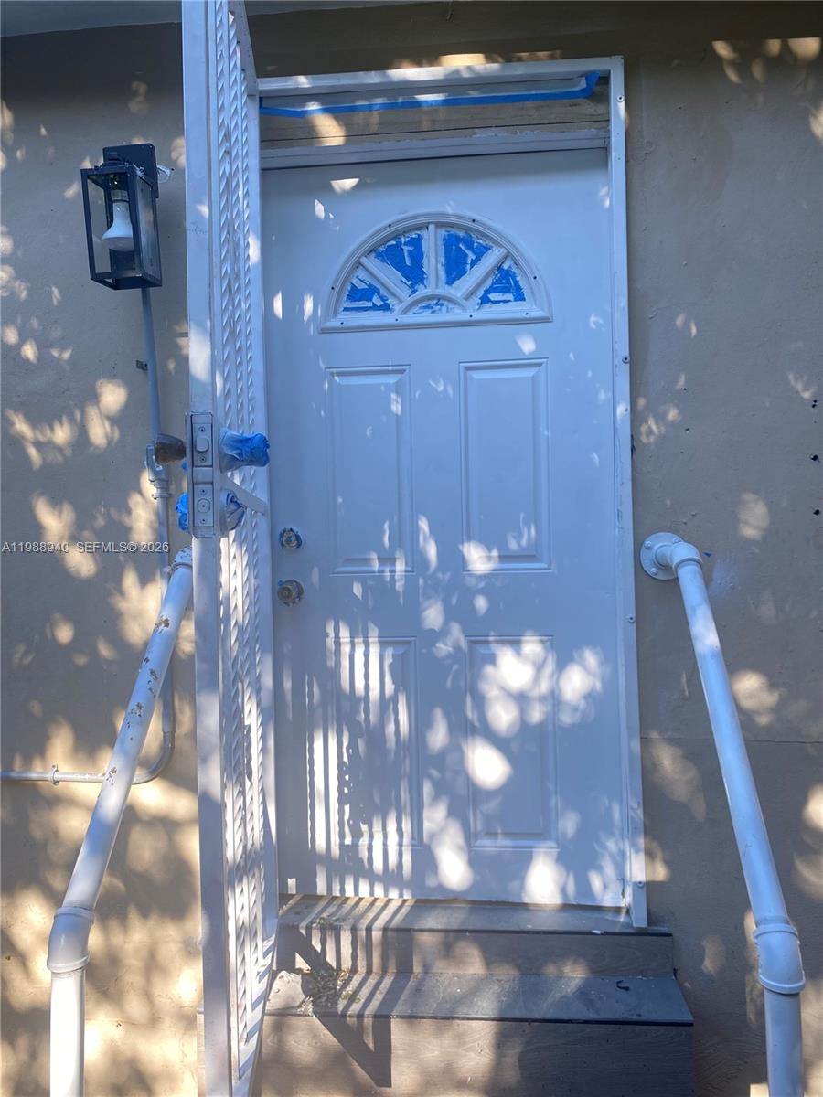 ALLAPATTAH HIGHLANDS ADDN - Residential Lease