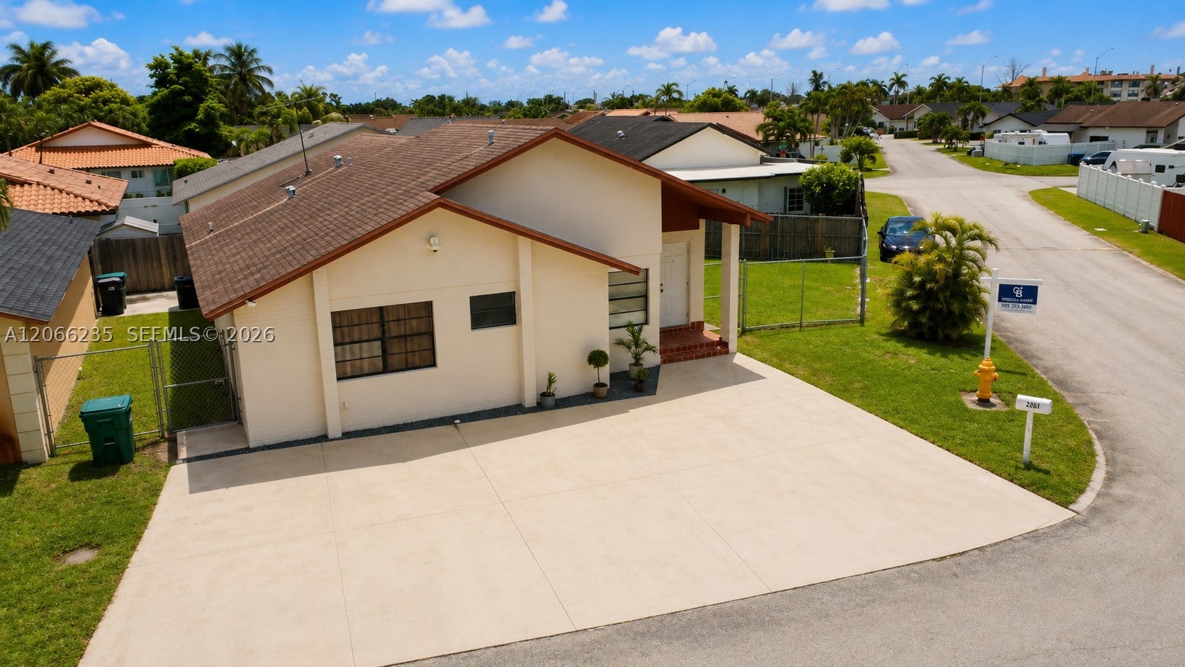 764 SW 99th Ct Cir, Miami FL 33174