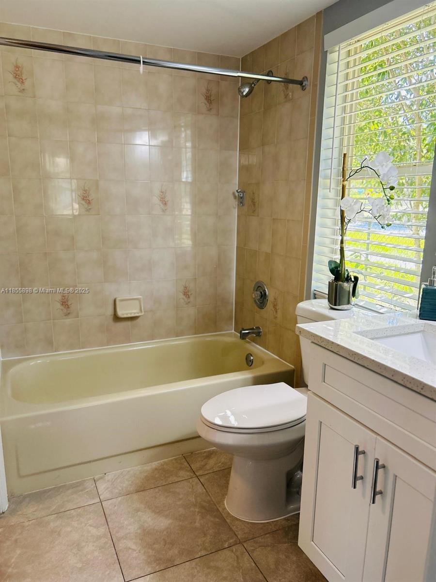 SPRING HILL UNIT 10 - Residential