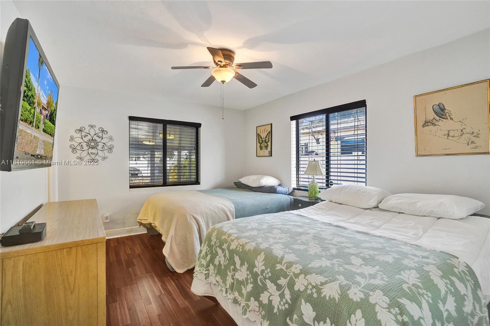 HOLLYWOOD SOUTH SIDE ADD - Residential