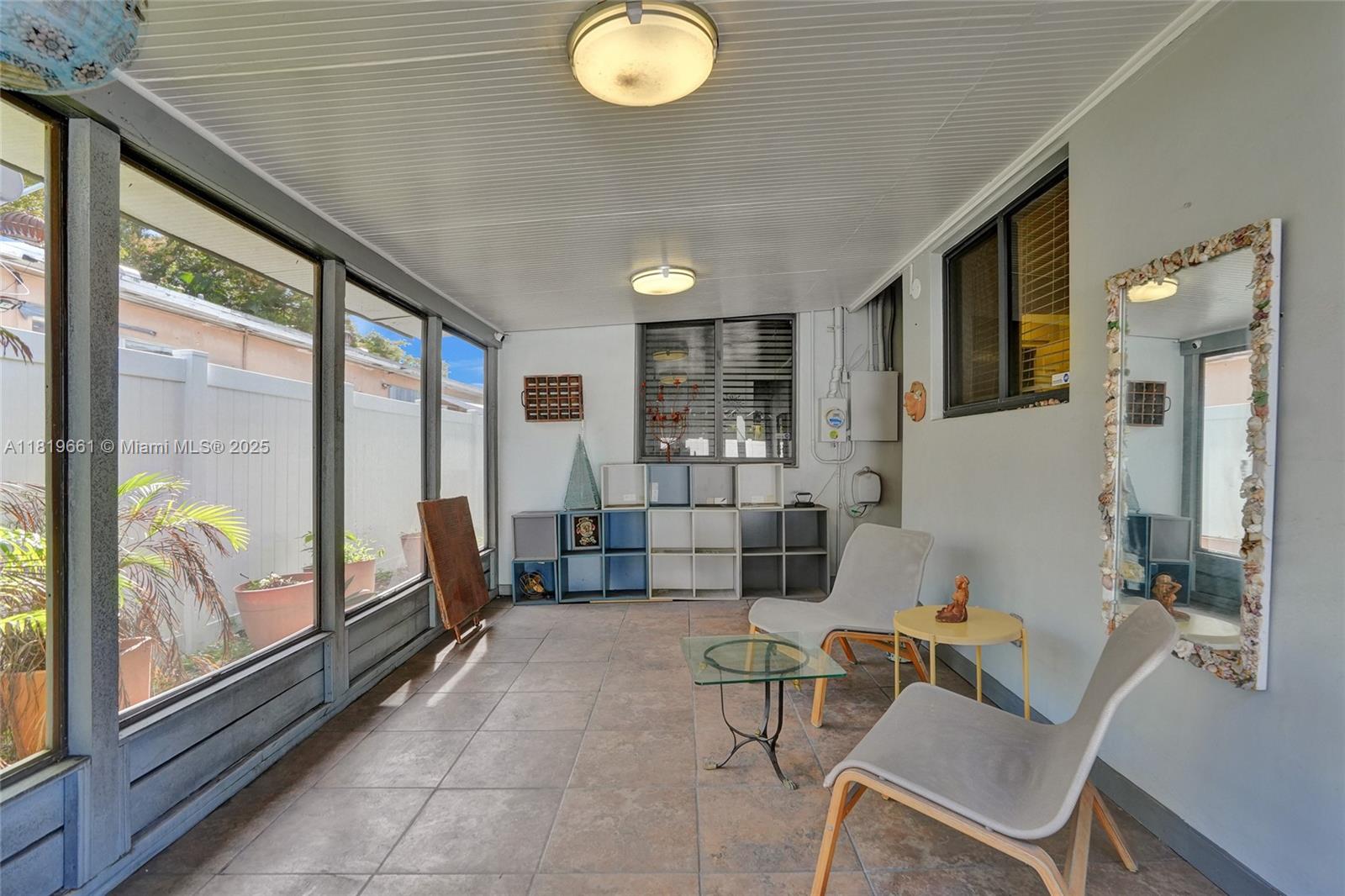 HOLLYWOOD SOUTH SIDE ADD - Residential