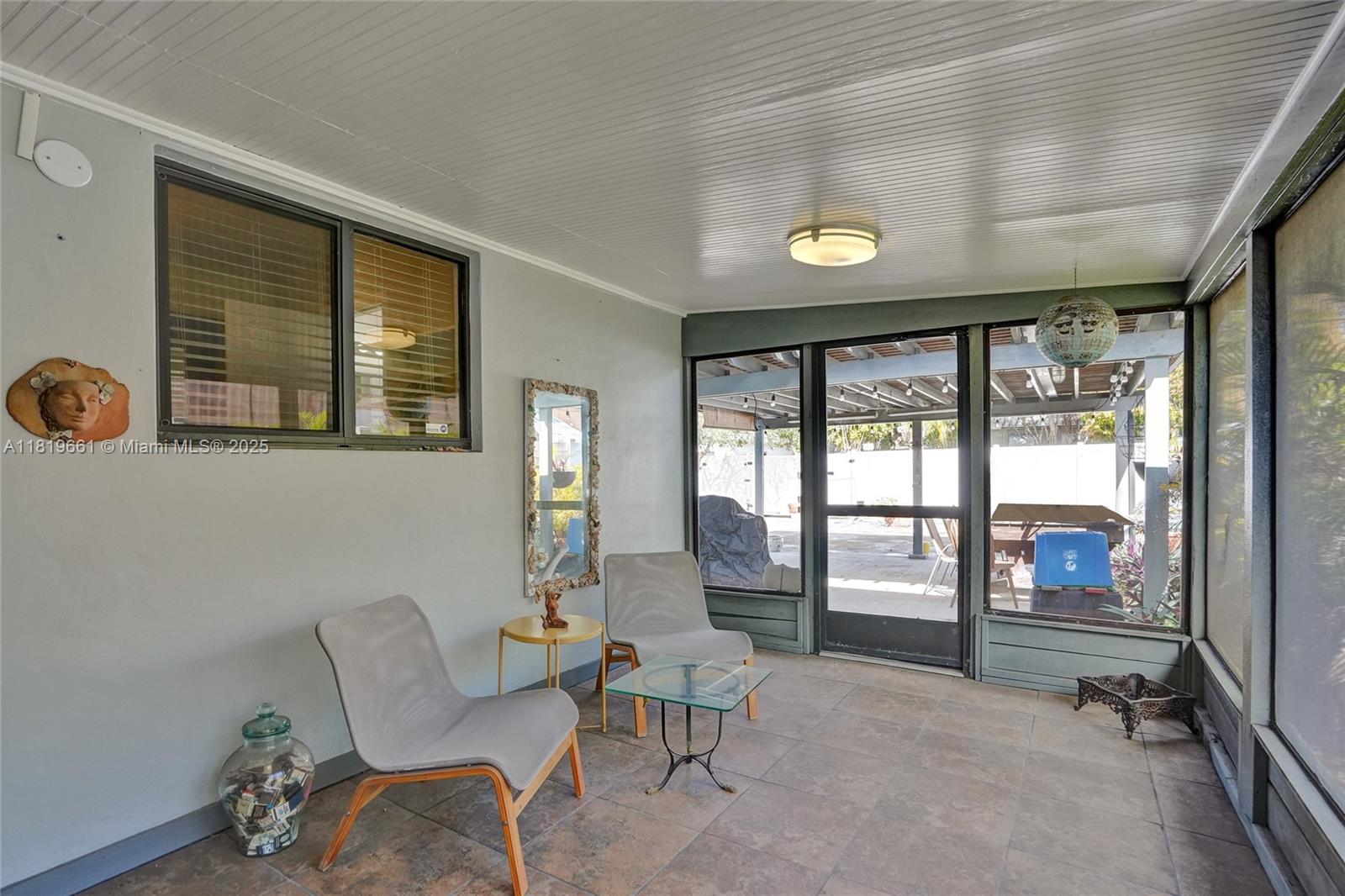 HOLLYWOOD SOUTH SIDE ADD - Residential